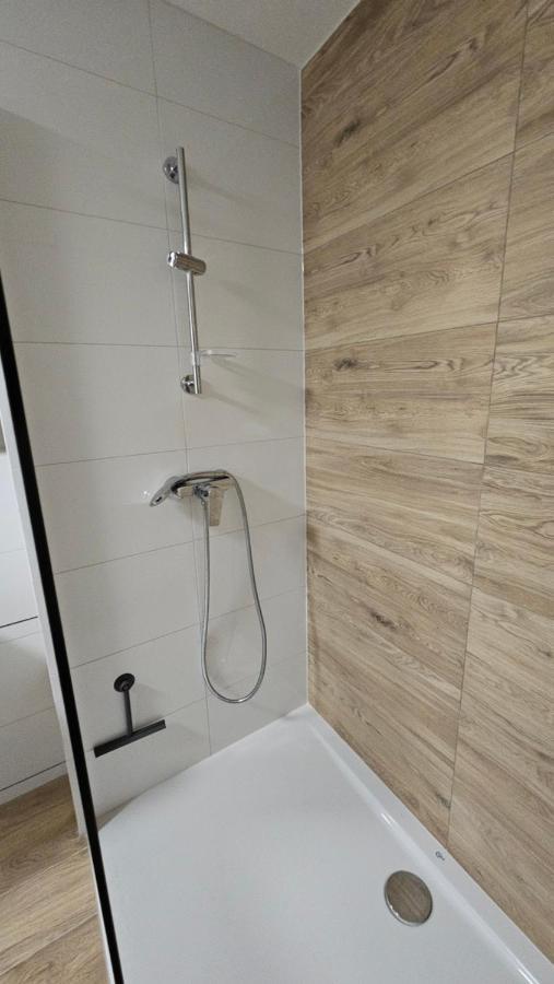 ניטרה Apartman Promenada מראה חיצוני תמונה
